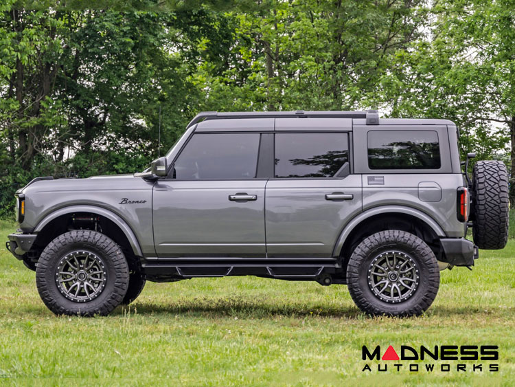 Ford Bronco Side Steps - 4 Door - AL2 Drop Step - Rough Country 